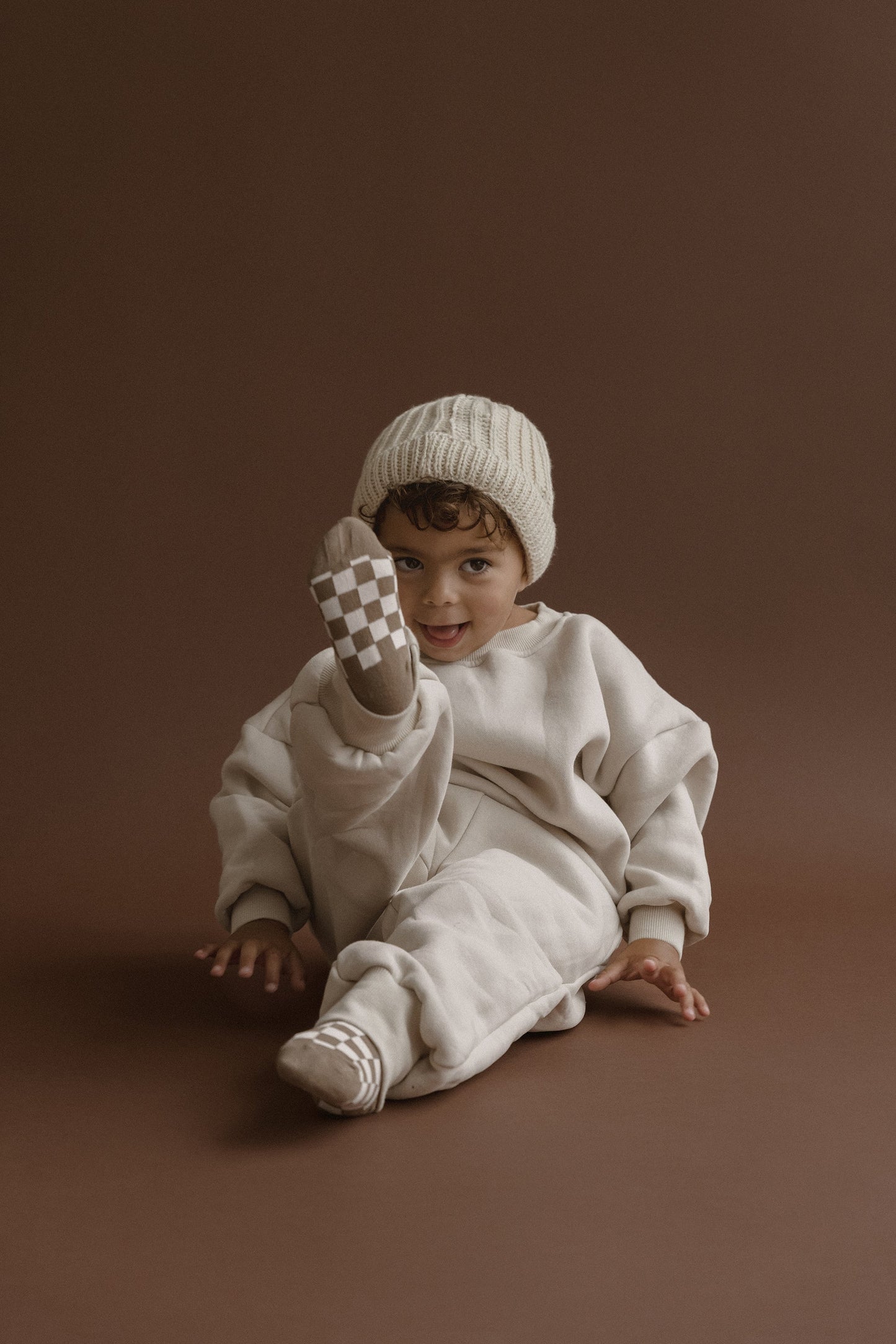 CHECKERED SOCKS | CHOCOLATE