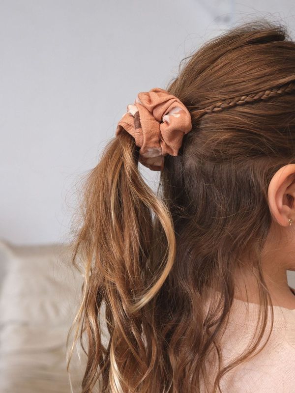 SCRUNCHIE | HAZEL