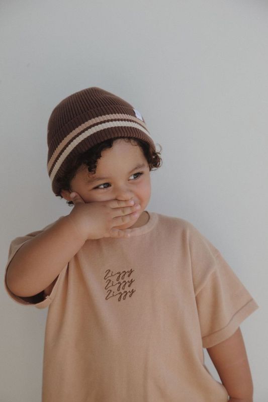 SIGNATURE TEE | PECAN (KIDS)