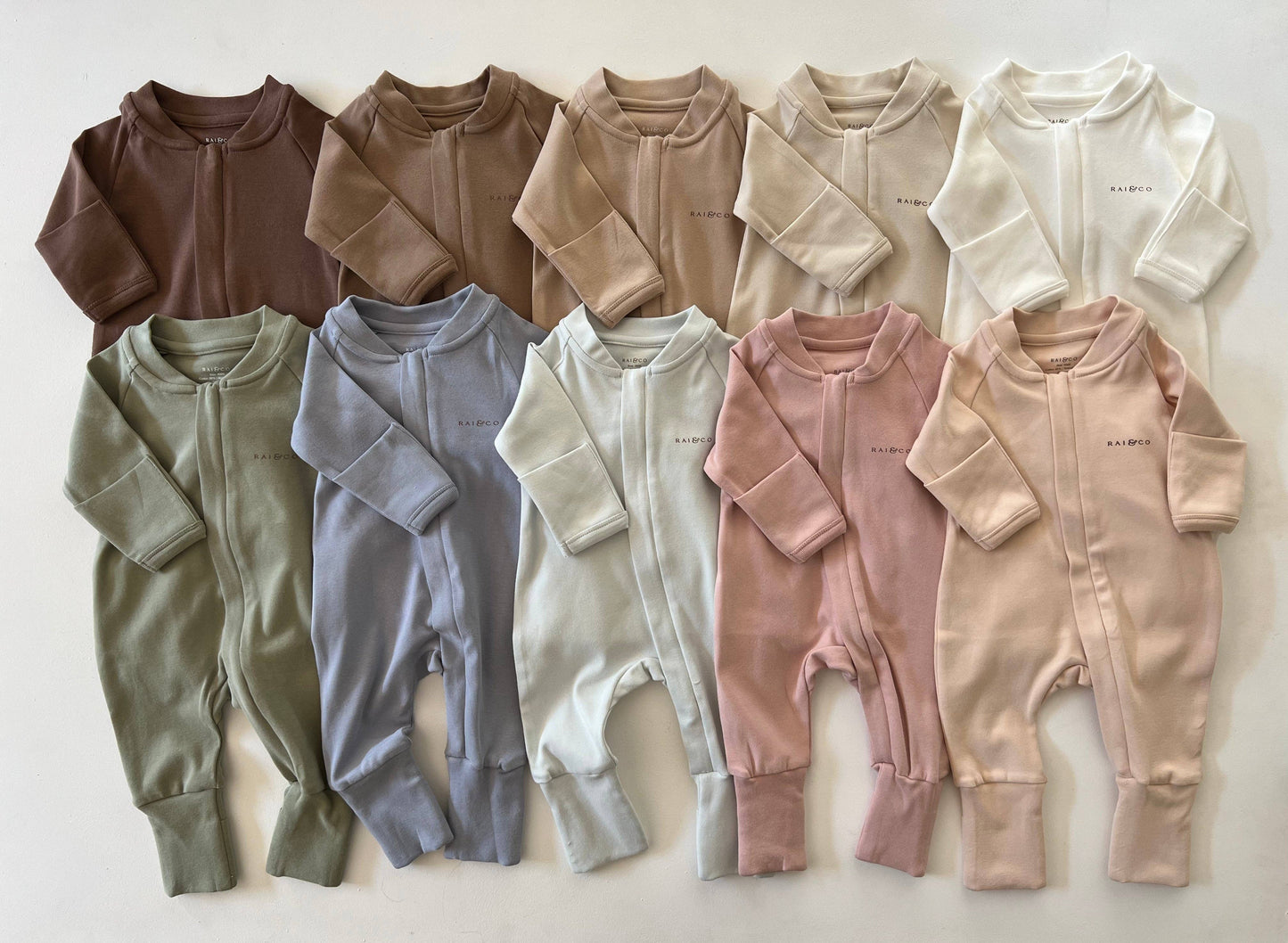 APPLE ONESIE | BEIGE