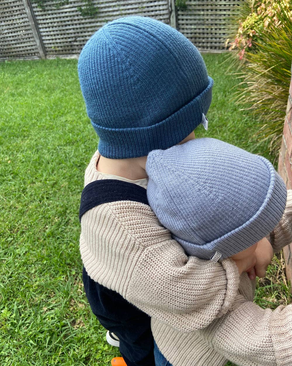 MERINO RIBBED BEANIE | DENIM