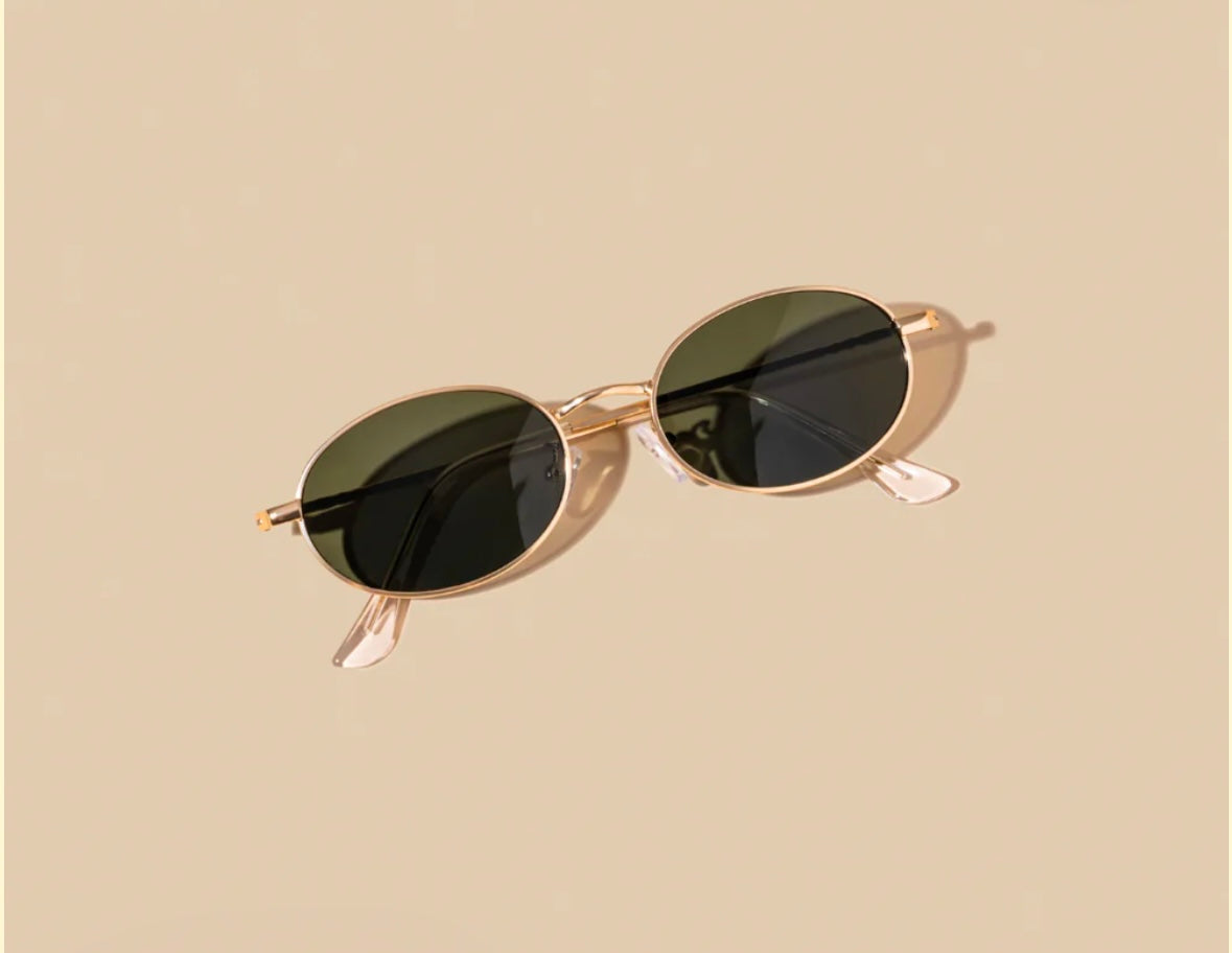 SUNGLASSES | GREEN LENS