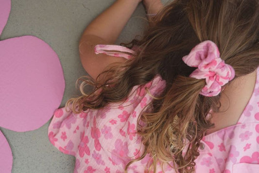 SCRUNCHIE | CORA