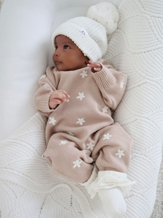 BEANIE | MILK